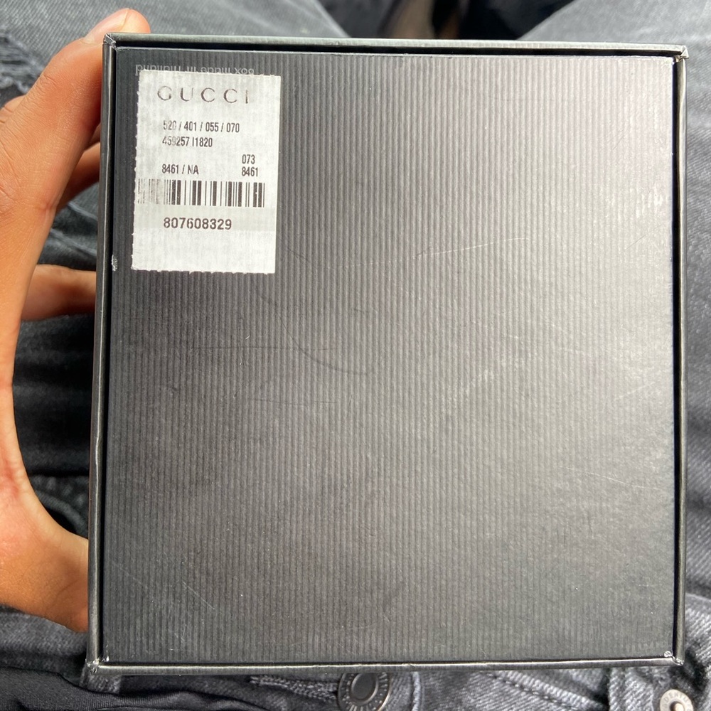 Not a fan of watches. - Picture 3 of 7